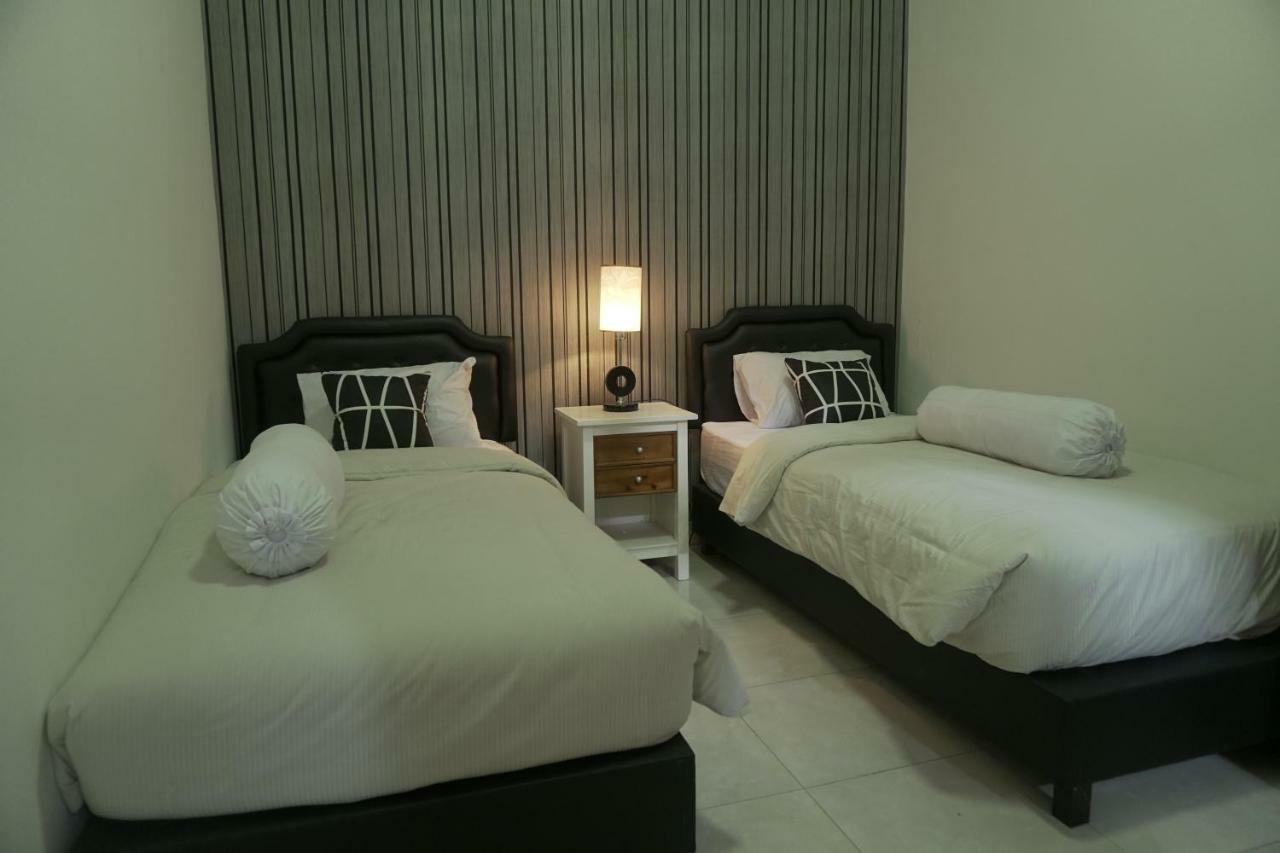Sayana Homestay سليمان المظهر الخارجي الصورة